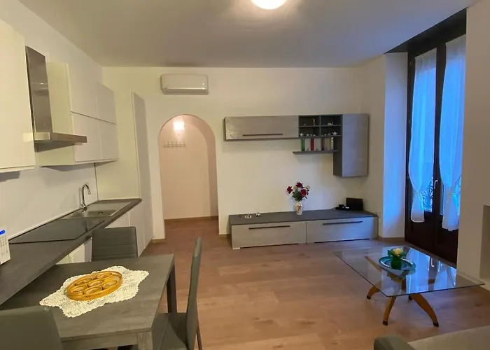 Garibaldi Island Apartment In The Heart Of Milan